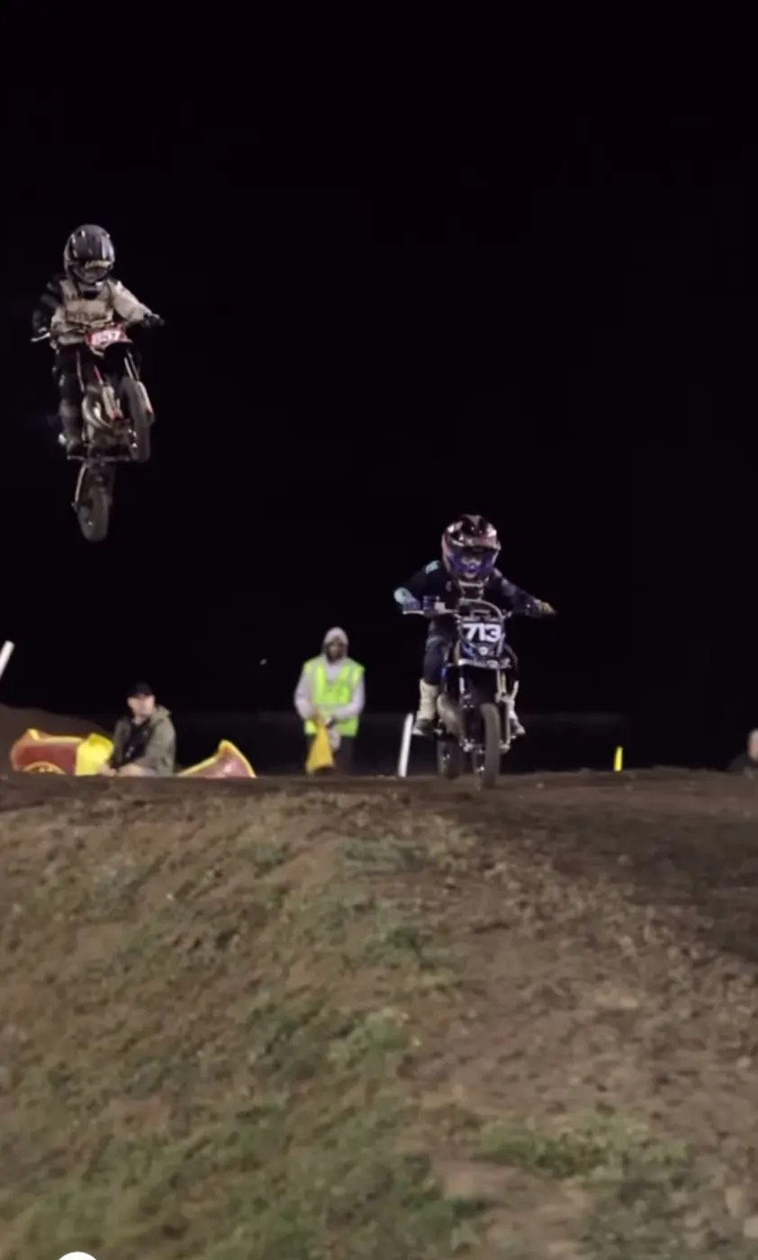 BarBanger Club MX riders at the track